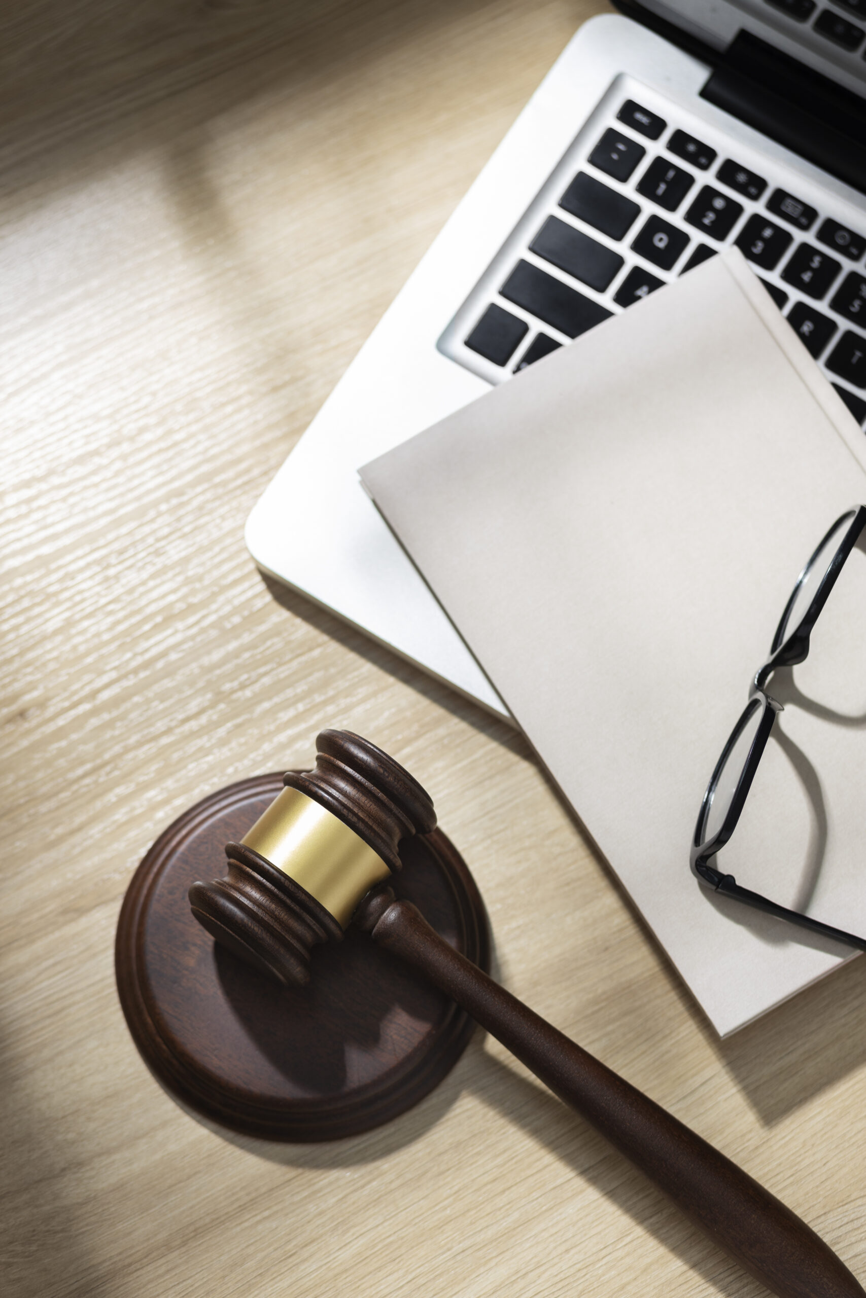 vista superior de los elementos de orientacion profesional para jueces copia